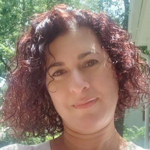 Meet your Posher, Marie